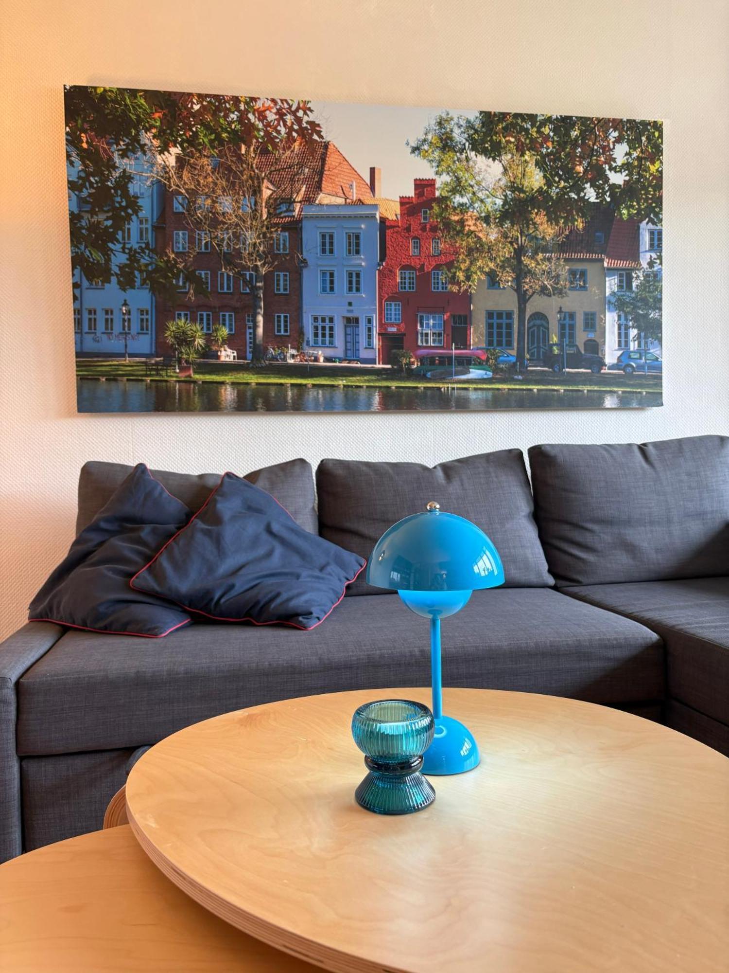 Apartment (A)